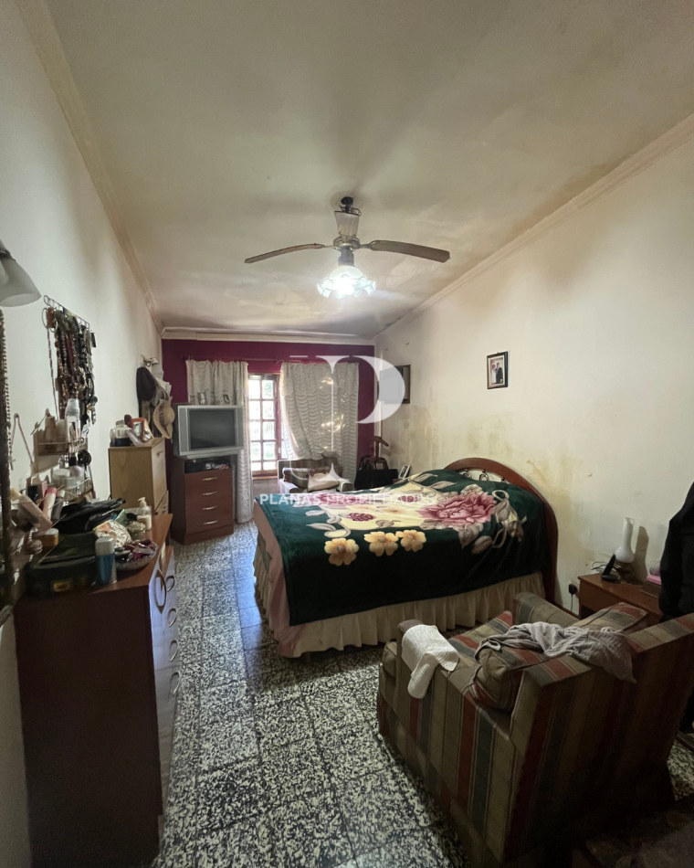 EN VENTA CASA 3 DORMITORIOS JORGE NEWBERY