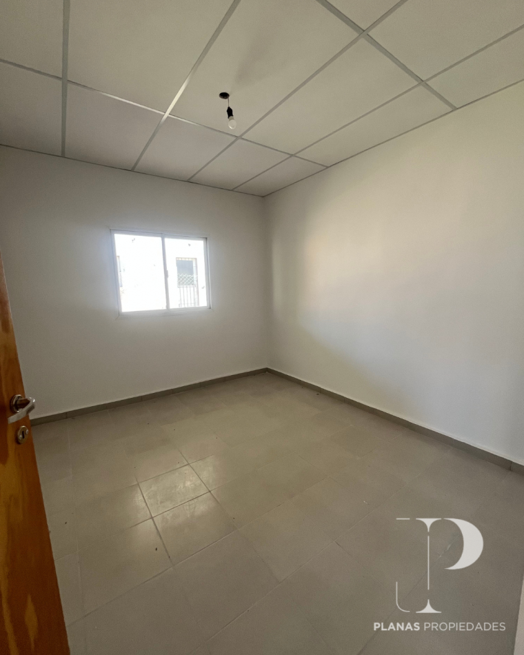 ALQUIER CASA 3 DORMITORIOS ZONA LA TOMA 3 DORMITORIOS