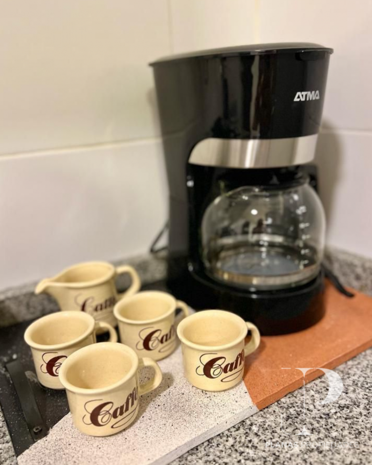 SE ALQUILA DEPARTAMENTO 1 DORMITORIO AMOBLADO ZONA PARQUE - 1o Piso