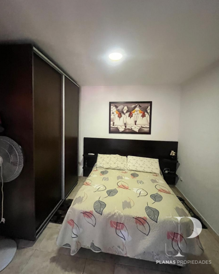 EN VENTA 3X1 - SE VENDEN 3 PROPIEDADES JUNTAS AL VALOR DE 1 - SE VENDE CASA PLANTA BAJA + 2 DEPARTAMENTOS DE UN DORMITORIO - 3 DE FEBRERO Y BROWN