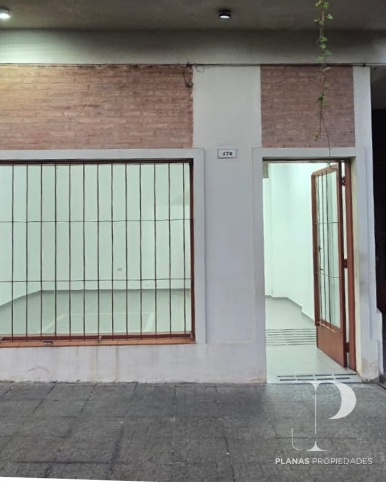 ALQUILO LOCAL COMERCIAL - ZONA CENTRO