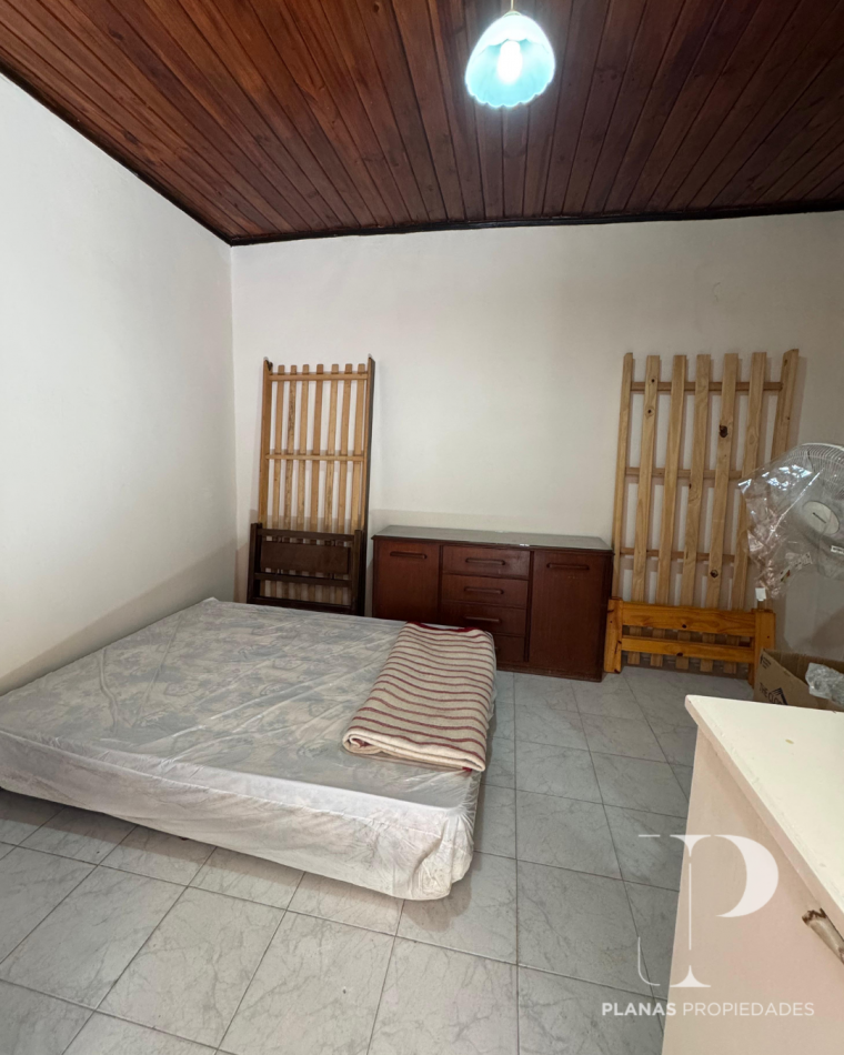 ALQUILO CASA INTERNA - 3 DORMITORIOS SEMIAMOBLADA