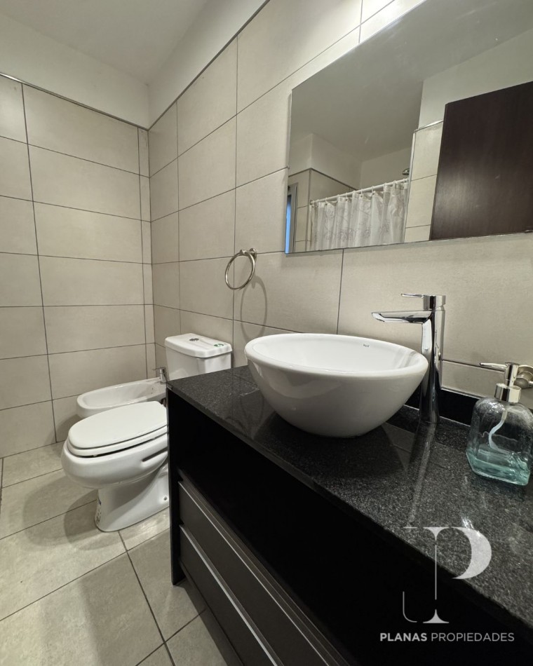 EN VENTA MODERNO DEPARTAMENTO 