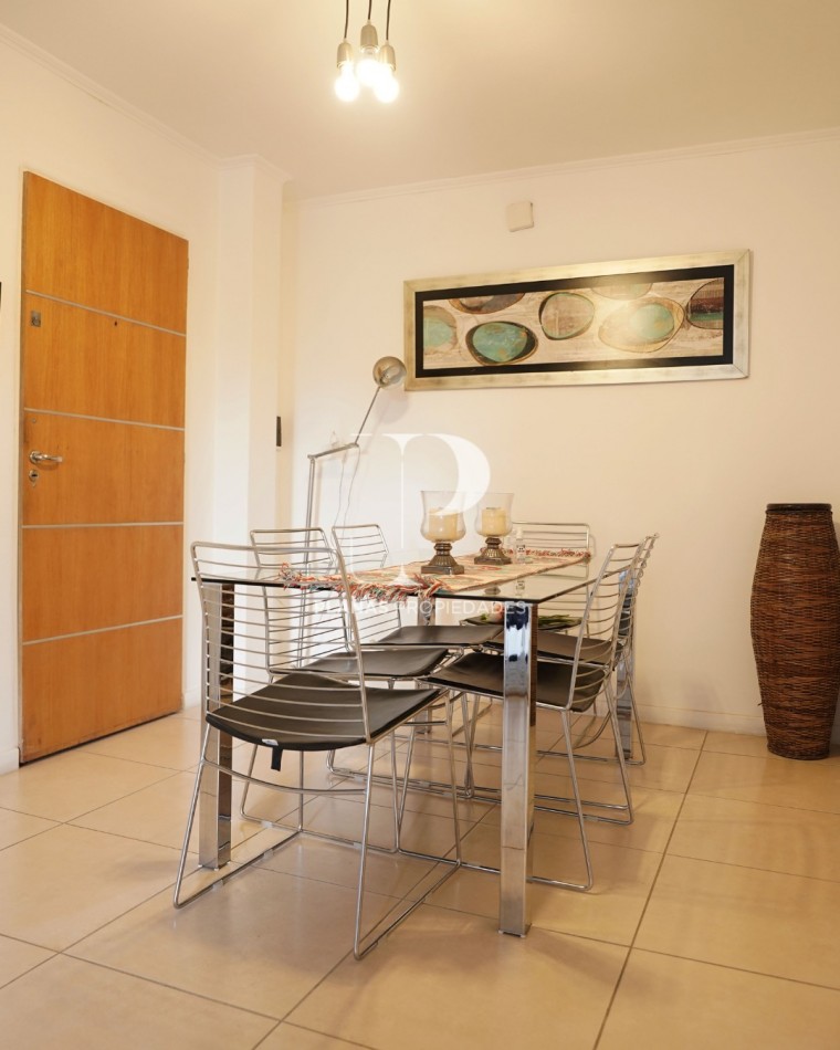 EN VENTA HERMOSO DEPARTAMENTO ZONA CENTRO