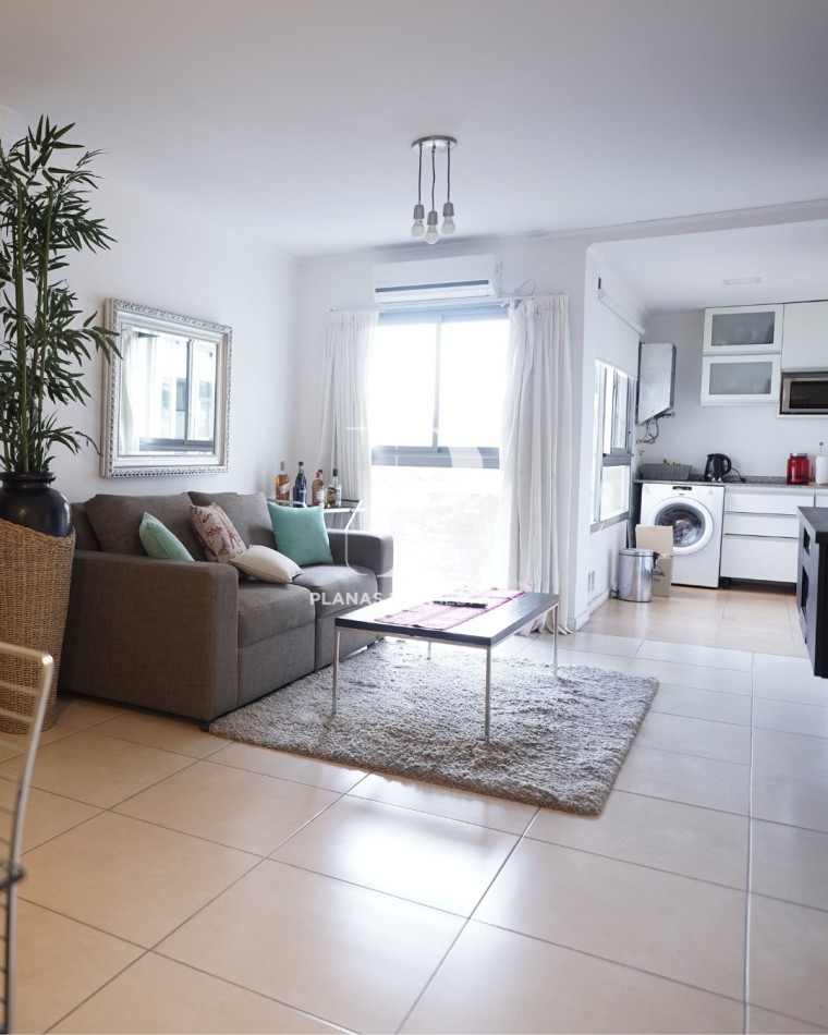 EN VENTA HERMOSO DEPARTAMENTO ZONA CENTRO