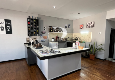 A CASA DE TUS SUEÑOS, EN VENTA Y CON LA POSIBIDAD DE PERMUTA!